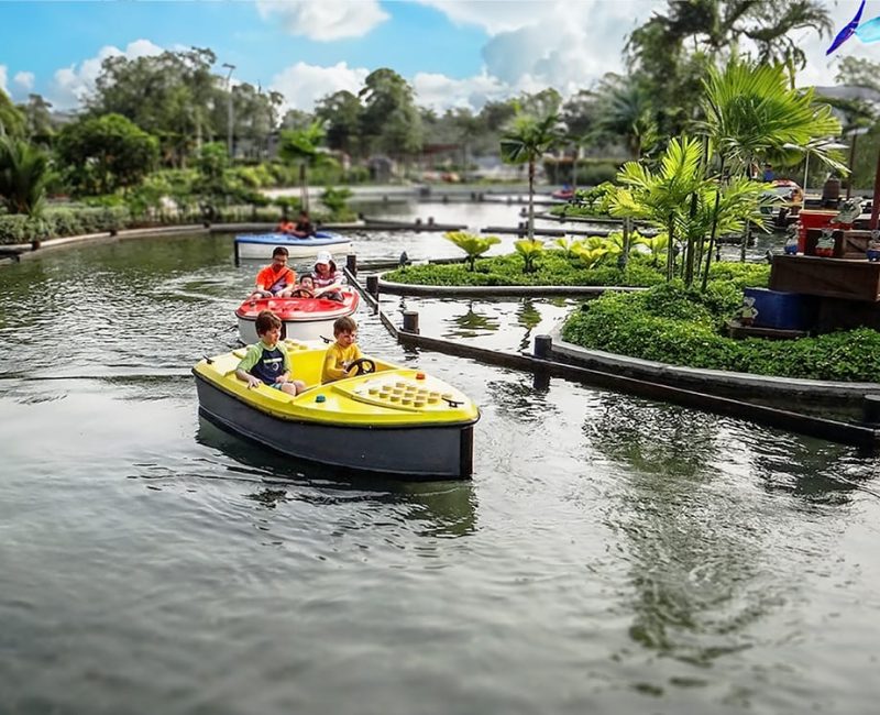 Lego Boat in river at Legoland Boat for Amusement Parks