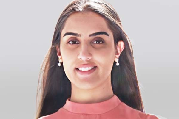 Portrait of Payal Hirani, representative of SBI Sweden for Australia and New Zealand, showcasing her professionalism and commitment to the region